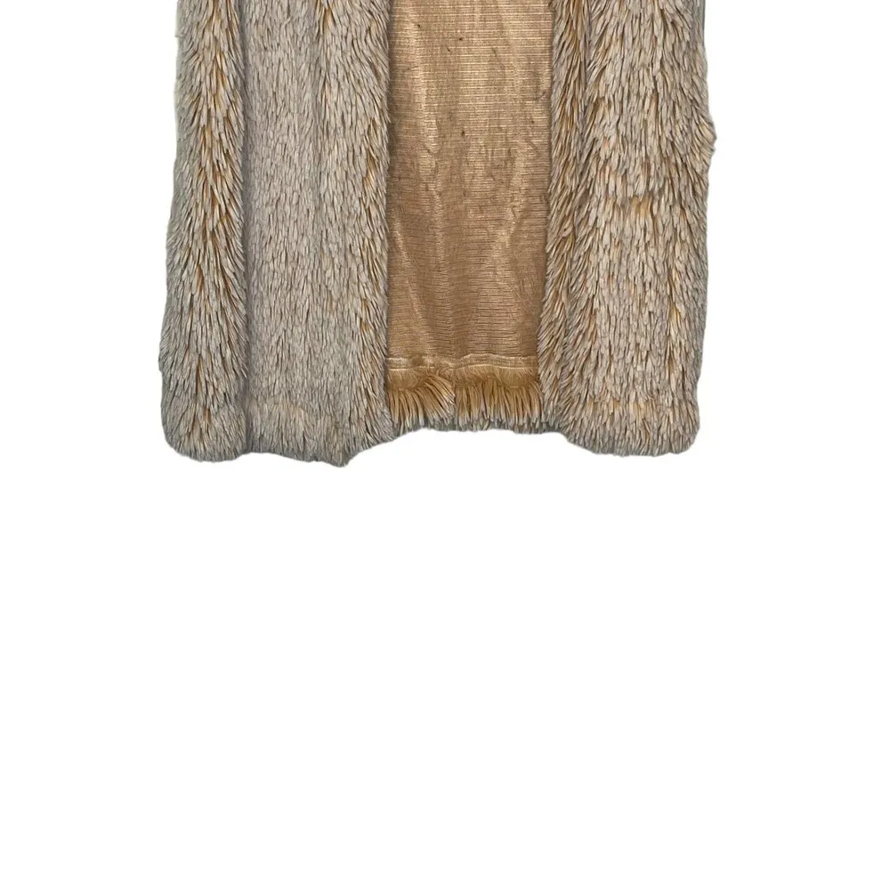 Ivy Jane Women's Vest Open Front Fluffy Faux Fur Sleeveless Jacket Tan Sz. Small - Image 5