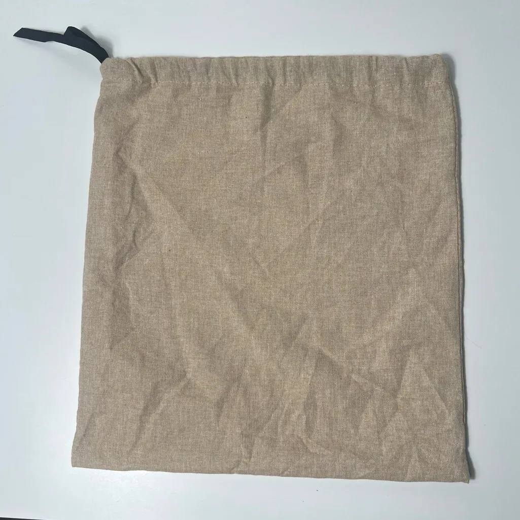 Gucci Authentic Drawstring Shoe Sneaker Handbag Purse Wallet Dustbag - Image 4