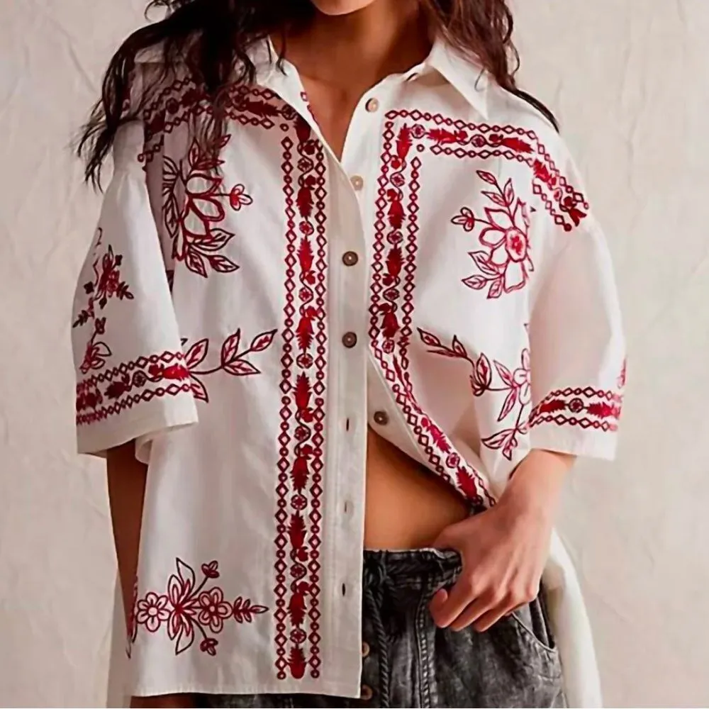 We the Free  Spring Refresh Top In White Embroidered size Large - Image 3