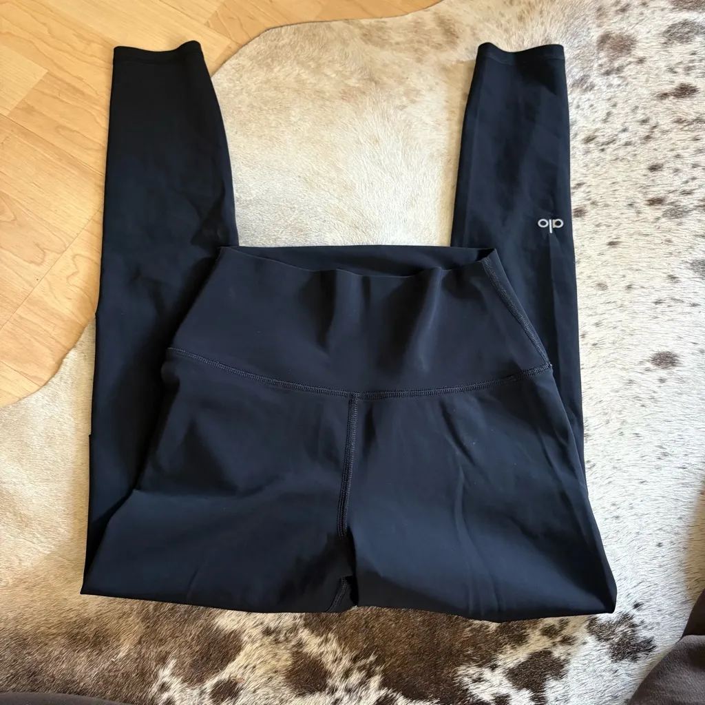 ALO Yoga Black Cut Out‎ Ripped Warrior High Waist Leggings Size XS - Image 3