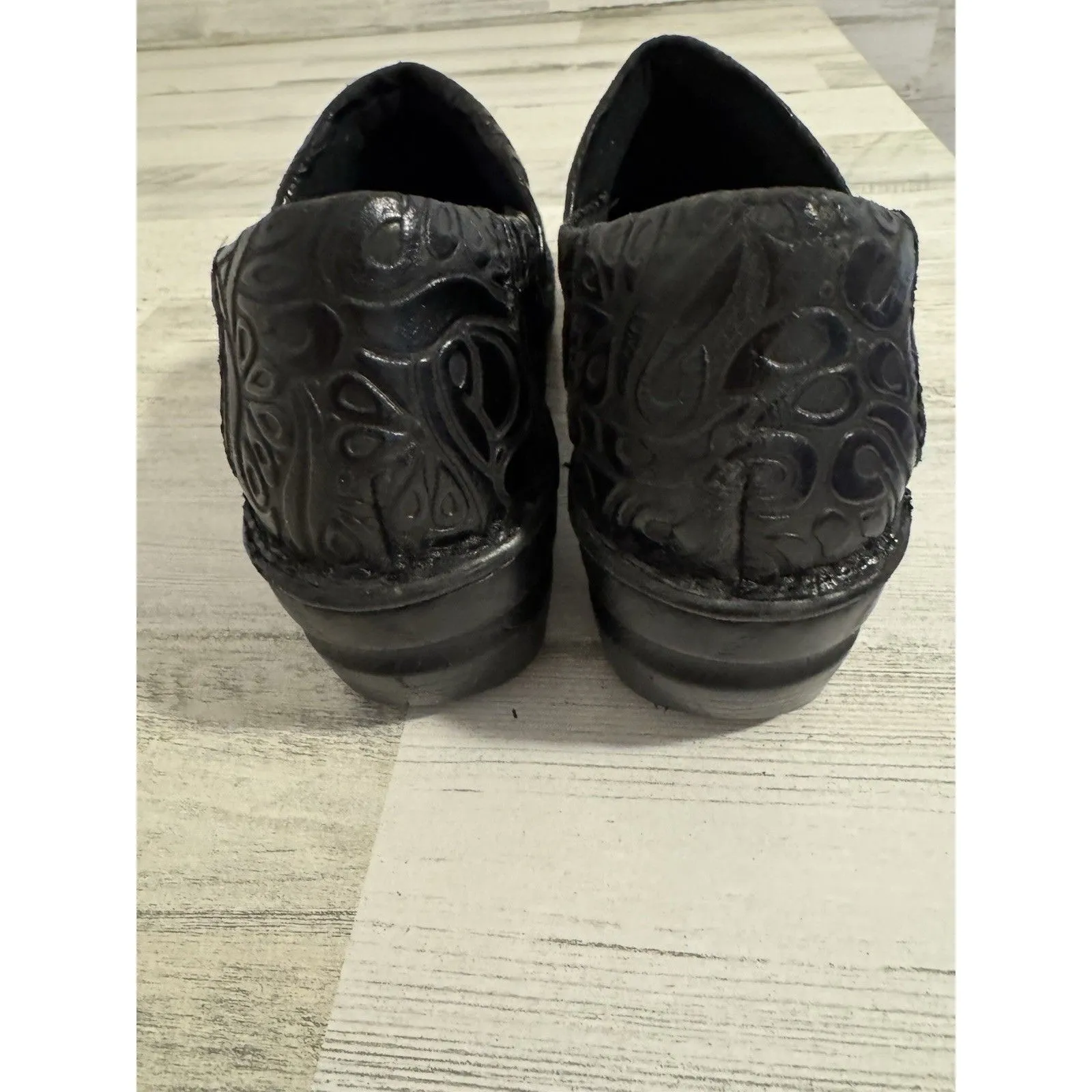 BOC Born Concepts Womens 10W Peggy Clog Embossed Paisley Black Slip On Mule Size 10 - Image 3