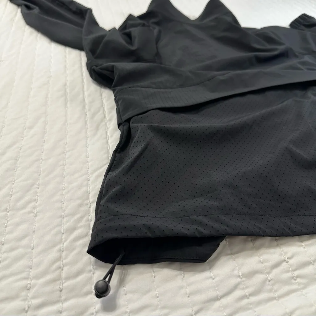 Avia Black lightweight Half-Zip Sweatshirt With Pockets and Ajustable Straps - Image 12