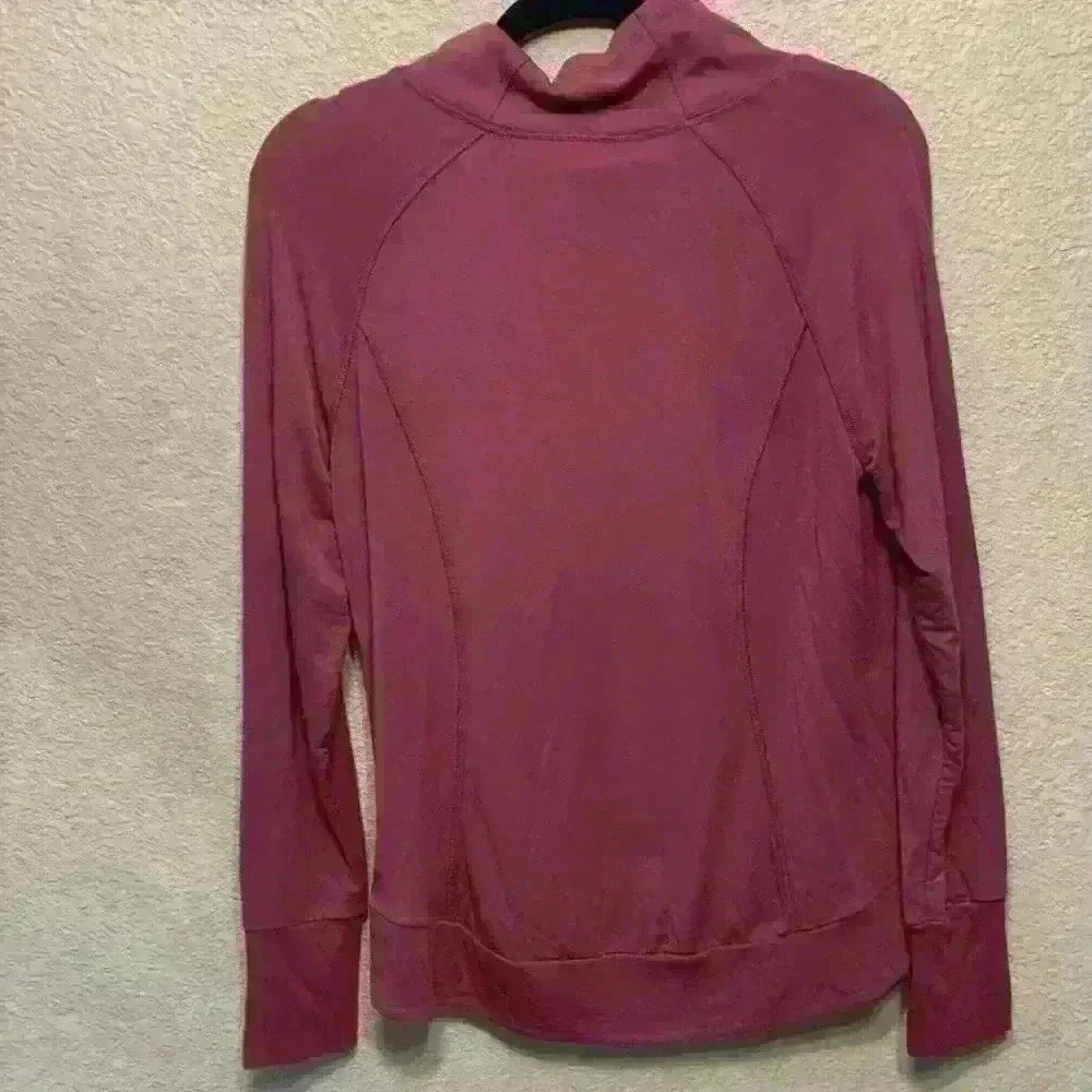 Pink mock neck Yogalicious sz SM athleisure activewear active hiking running - Image 7