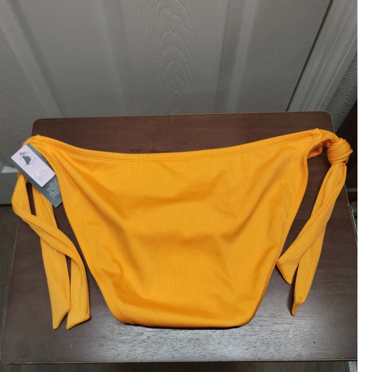 Wild Fable NWT Size Juniors 1X (17-18) Orange Low-Rise Cheeky Bikini Bottoms - Image 2
