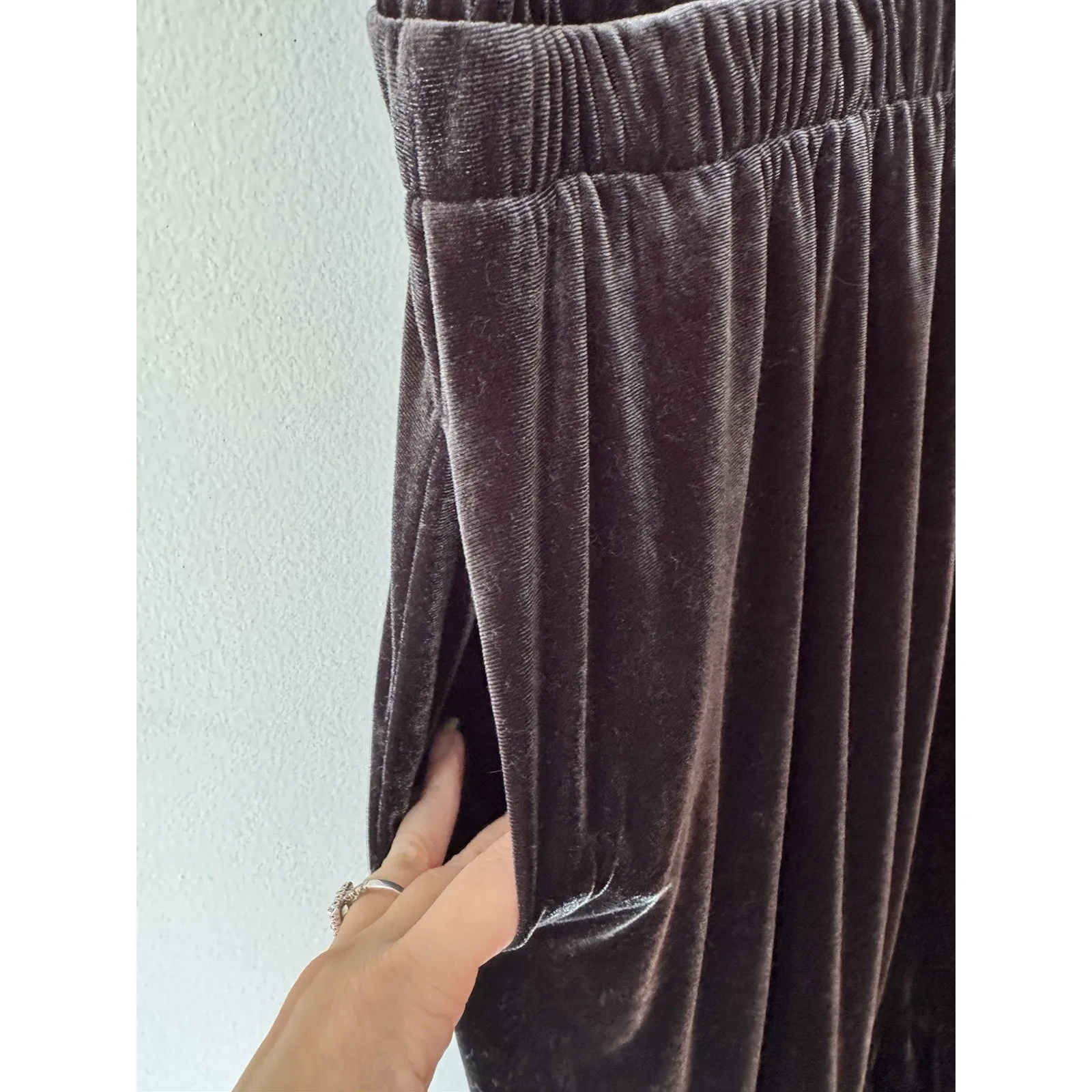 Terra Sky Dark Gray Velvet Pullover Tiered Midi Dress Women’s Size 2X - Image 6