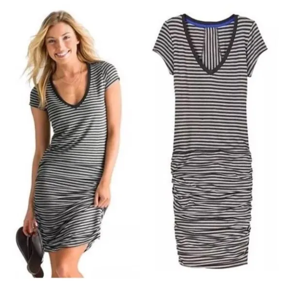Athleta Ruched Striped Dress size S Gray Athleisure Casual Comfy V-neck - Image 2