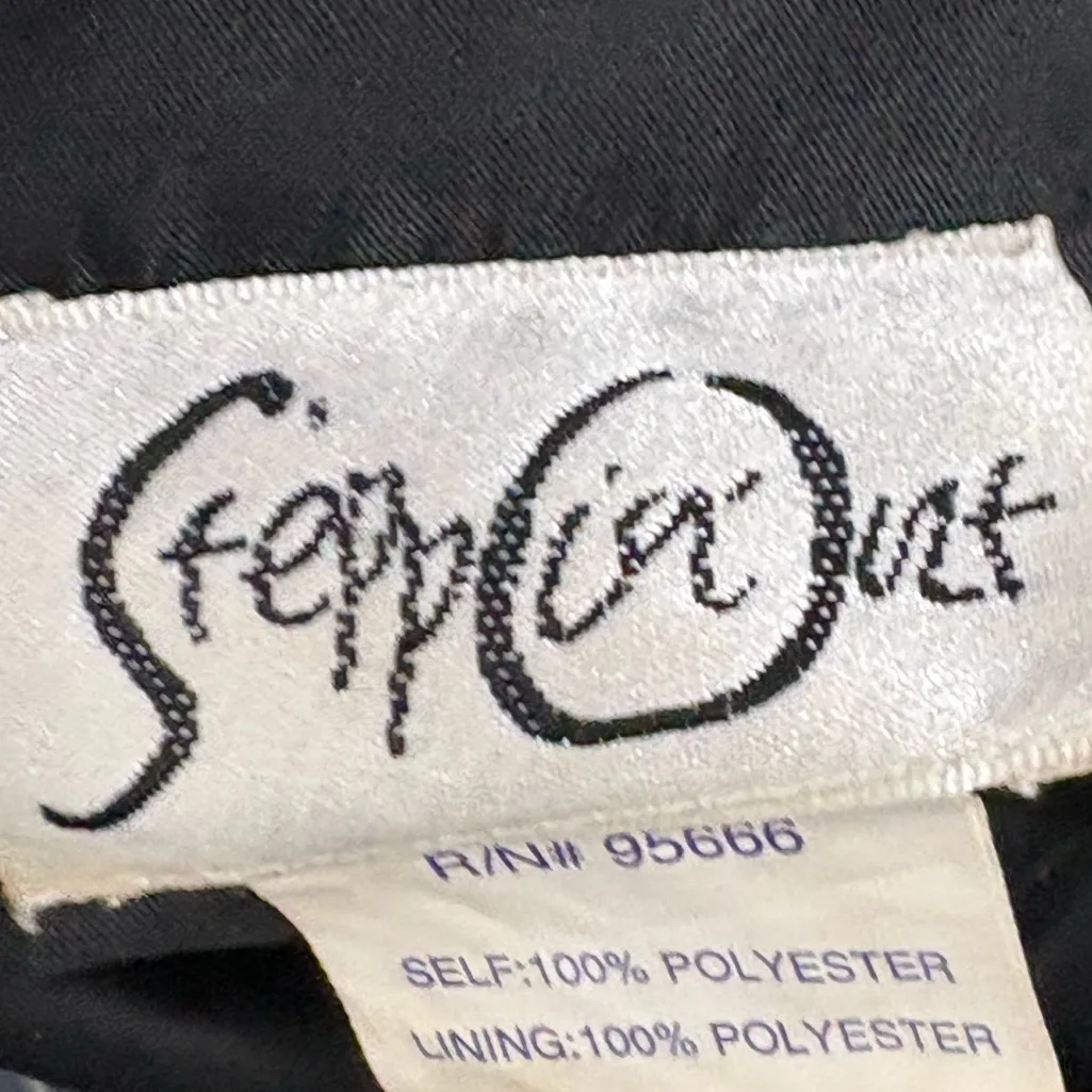 Steppin' Out Semi Formal Black and White Checkered Midi Dress with TuTu 9/10 Size undefined - Image 7