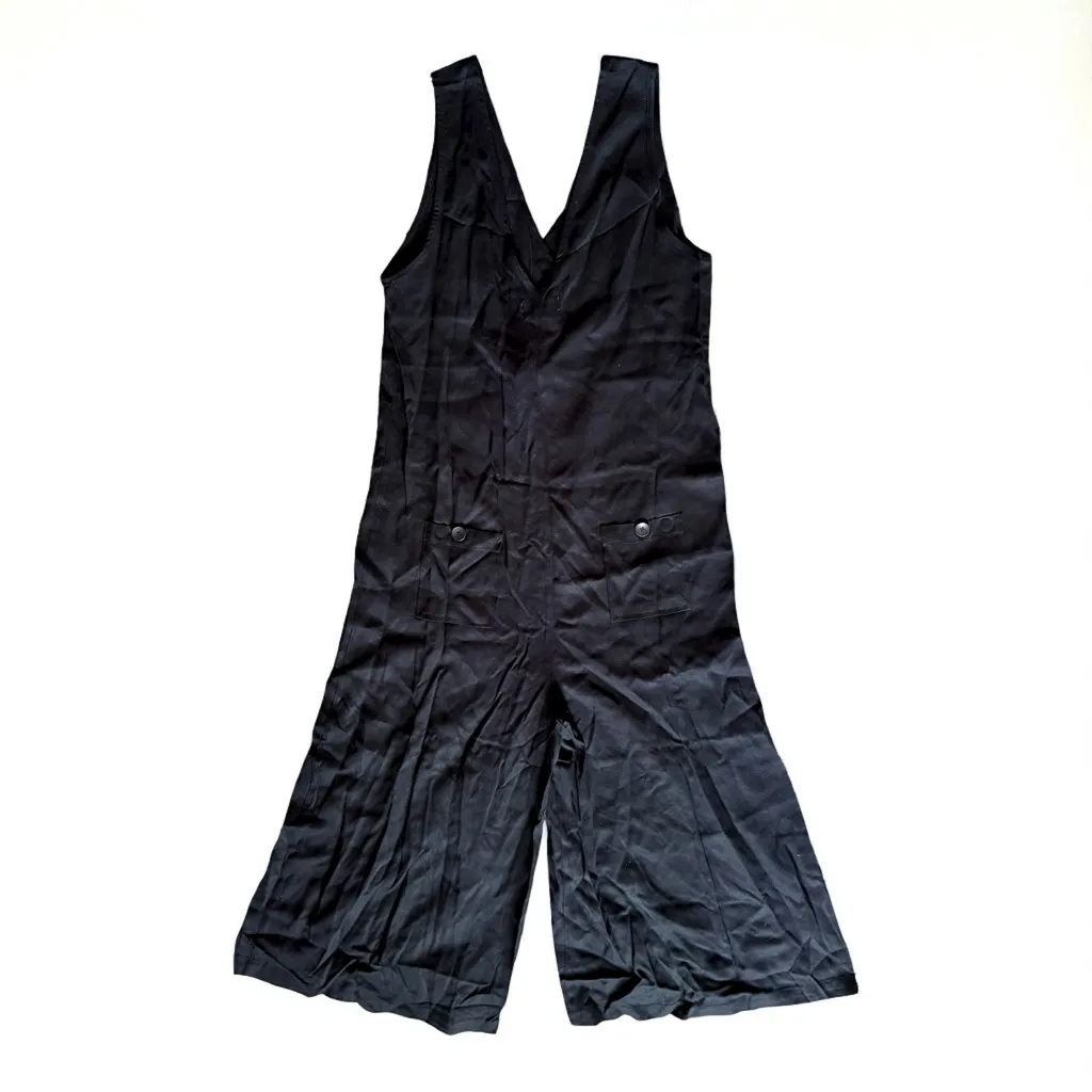 GREY LAB Black Button - Image 4