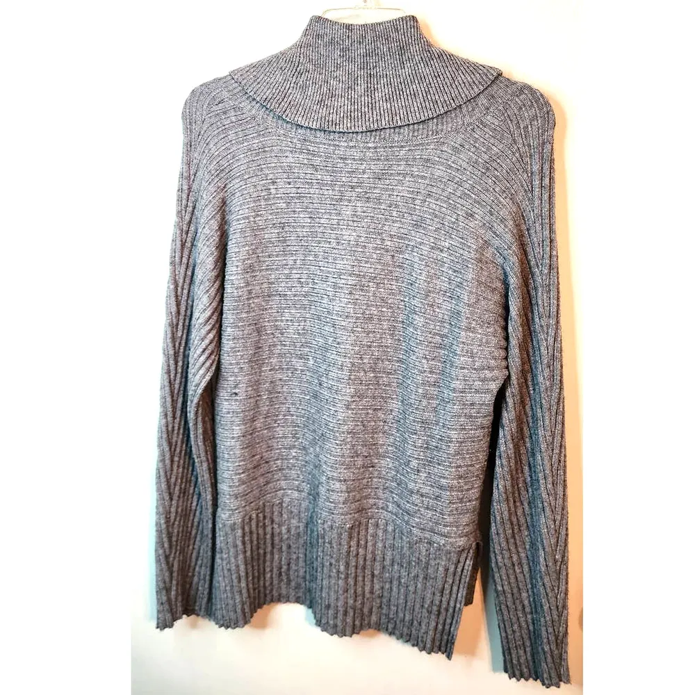 Anthropologie Moth Fireside Grey Ribbed Turtleneck Sweater Small - Image 3