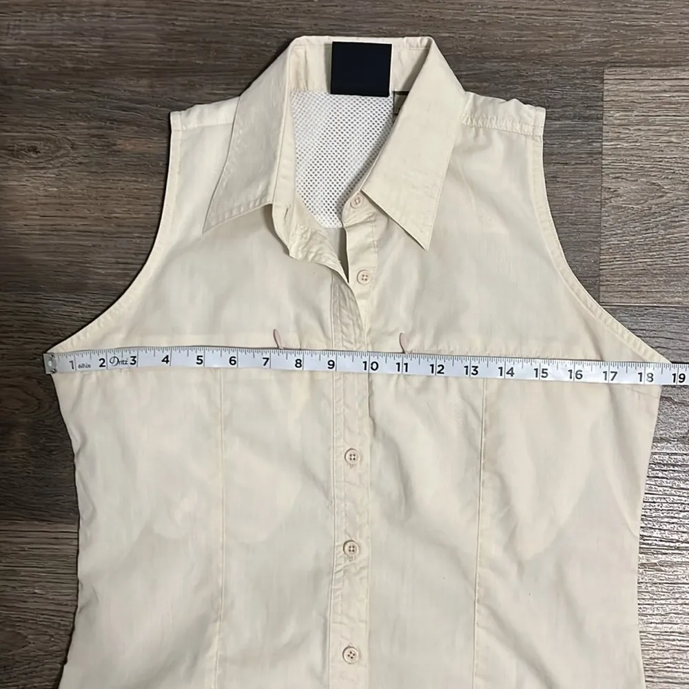 Destination 10K Feet Above Sea Level Sleeveless Button Down Outdoor Blouse Top - Image 6