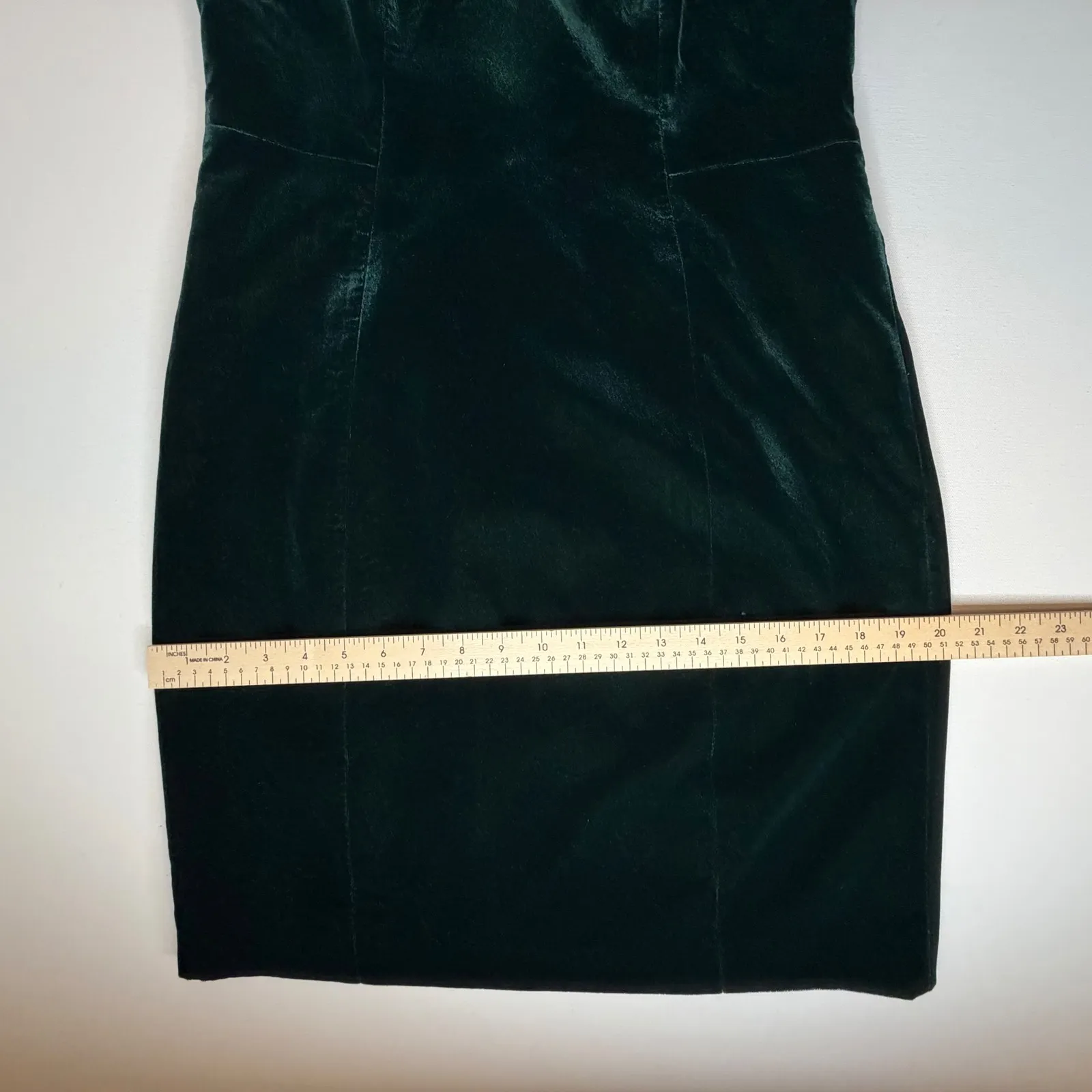 Elie Tahari Green Velvet Sheath Dress Size 8 Holiday Party Christmas Cocktail - Image 11