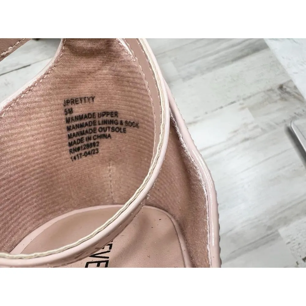 Steve Madden Nude Patent Leather Ankle Strap Round Toe Block Heel Shoes Size 5M - Image 4