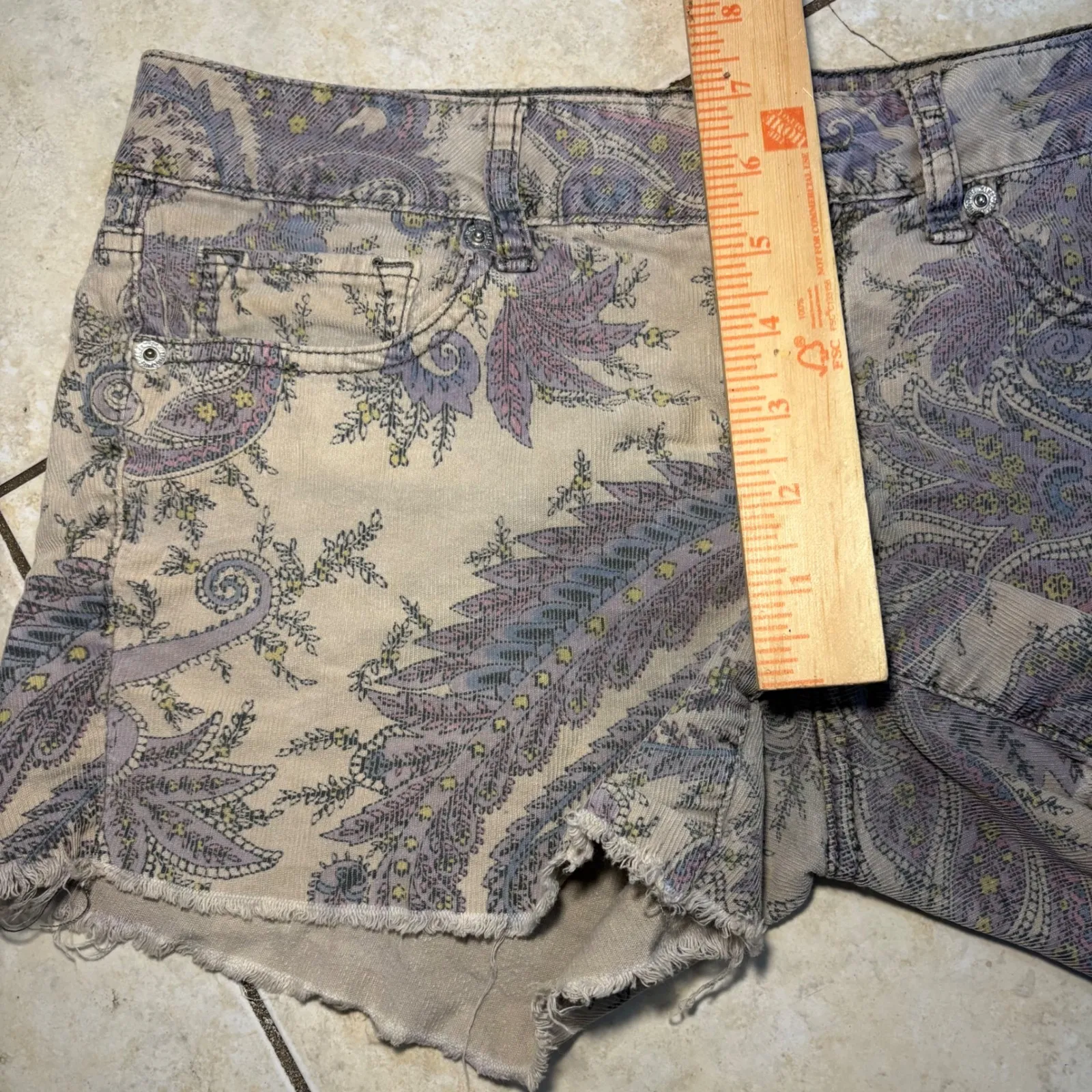 American Eagle Outfitters Corduroy Paisley Cutoff Shorts Women 6 Low Rise Cutoff - Image 4