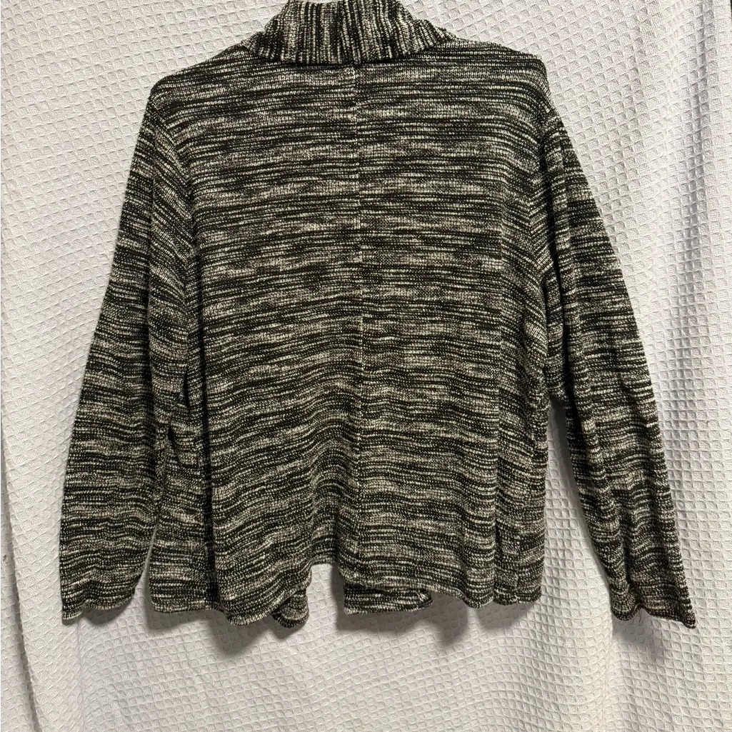 Van Heusen  Black and Gray Cardigan - Image 2