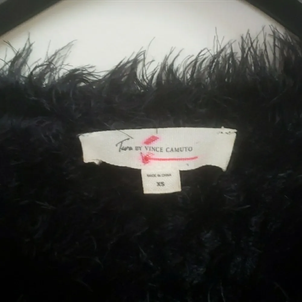 Two by Vince camuto xs sweater - Image 5