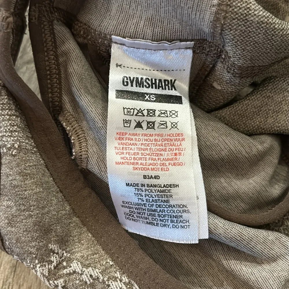 Gymshark sports bra - Image 4