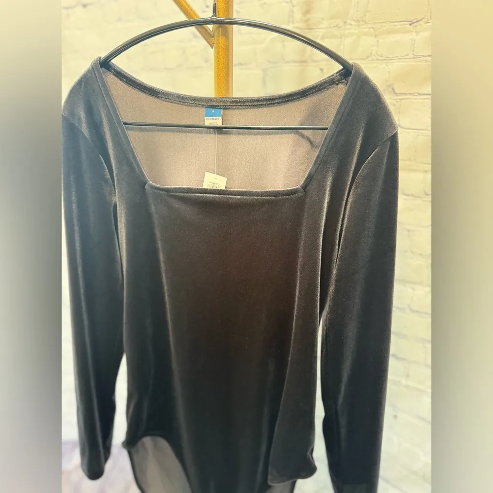 🆕 Old Navy Grey Velour Long Sleeve Bodysuit Large NWT - Image 3