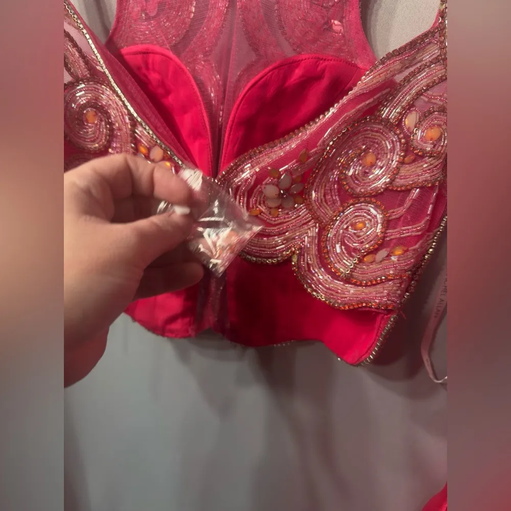 Rachel Allen 106037 - Image 9