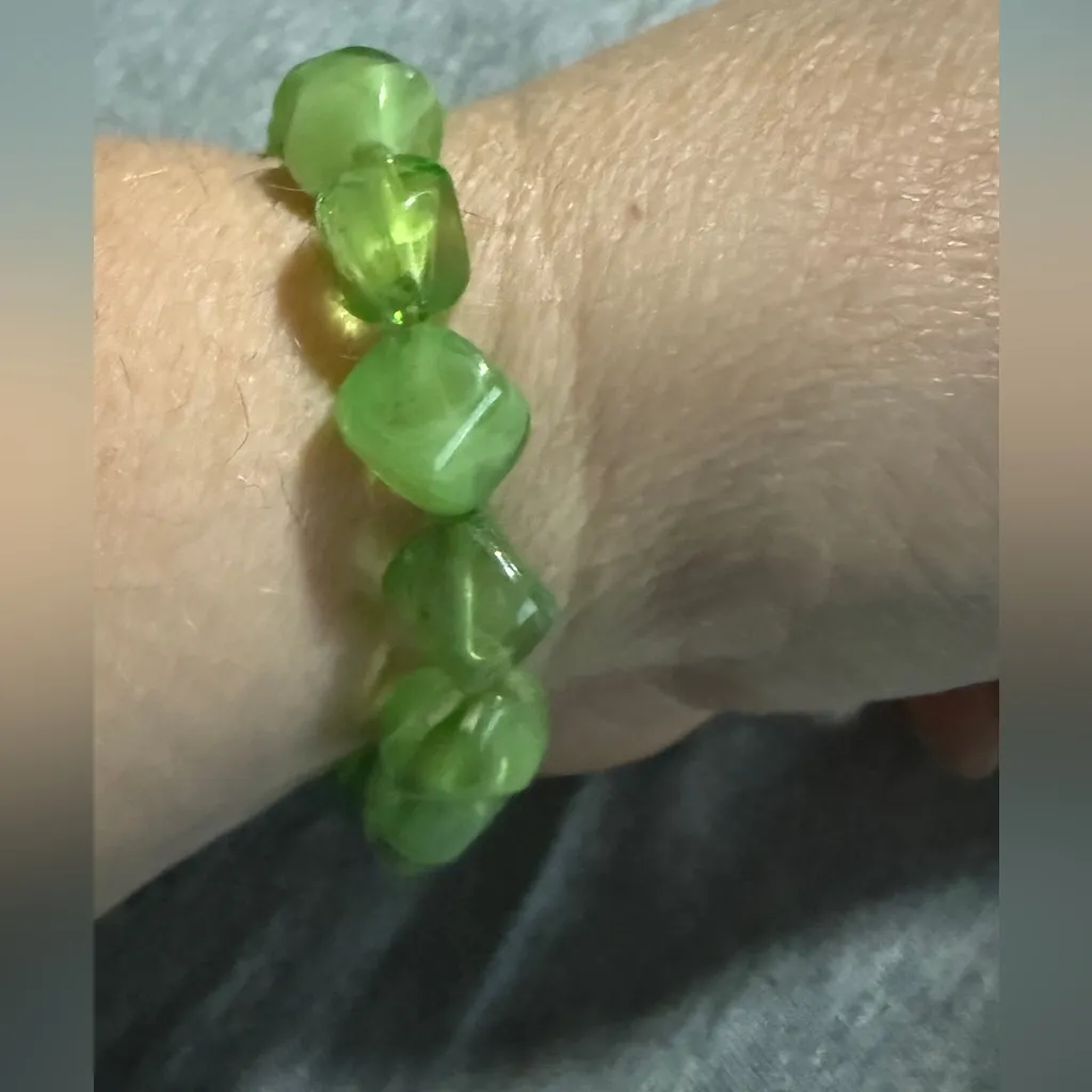 Green Beaded Bracelet - Image 3