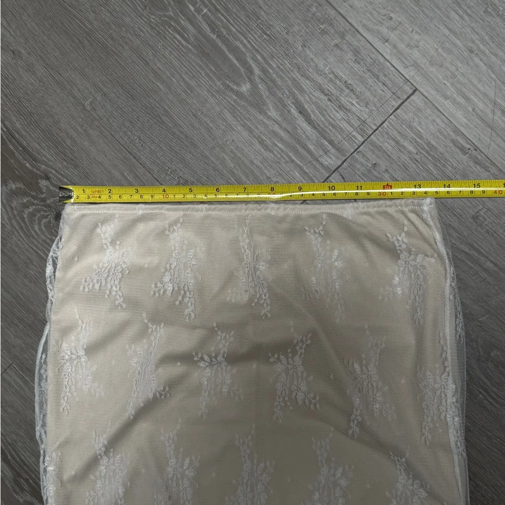 Elegant Cream Lace Tube Top and Maxi Skirt Set White - Image 4