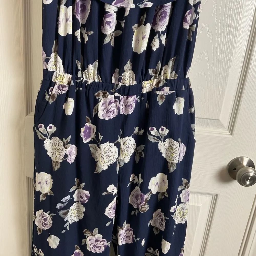 navy blue Mittoshop jumpsuit Floral size large - Image 4