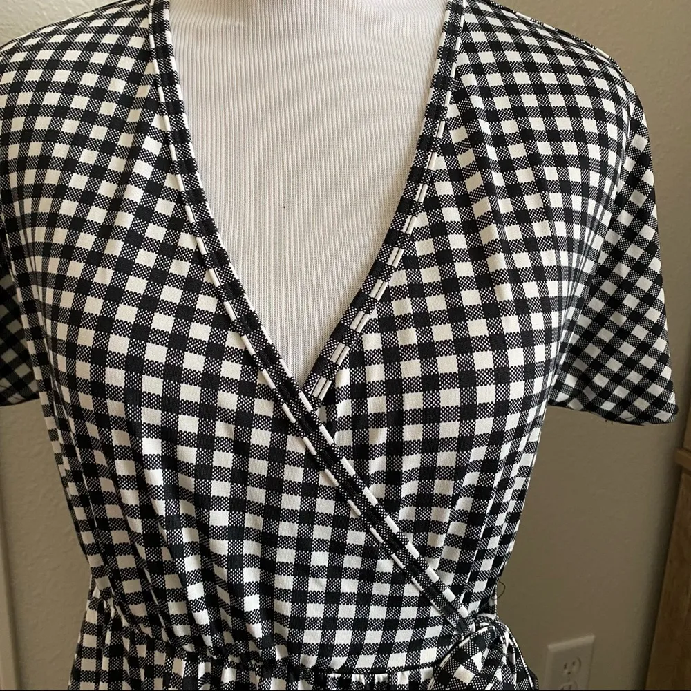 NWT Agnes & Dora Nightingale Wrap Dress | Gingham - Image 8