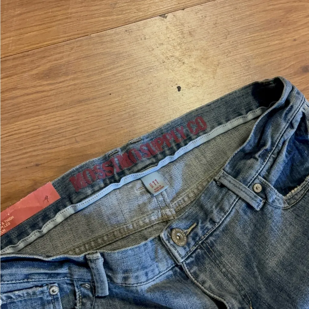 Mossimo Supply Co Vintage Wash Bootcut Jeans Size 11 Cowboy Western Denim - Image 4