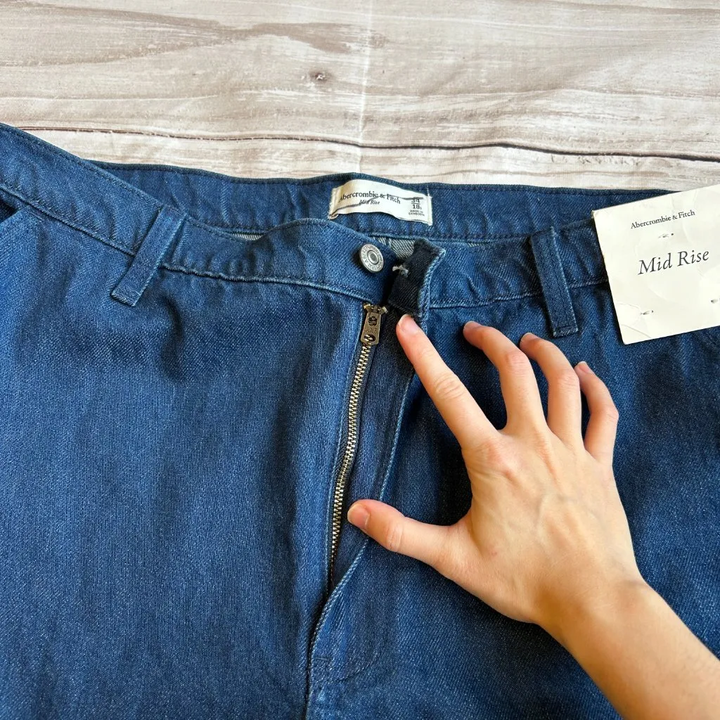 Abercrombie & Fitch Dark Wash Wide Leg Mid Rise Denim Jeans Size 18S NWT - Image 7