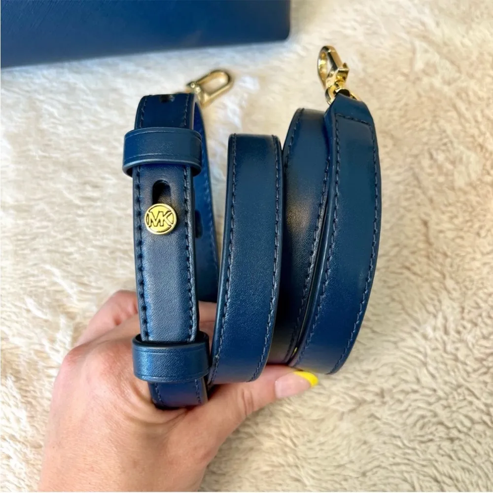 Michael Kors Hudson Embossed Snake Dome 2-Way Bag - Image 13