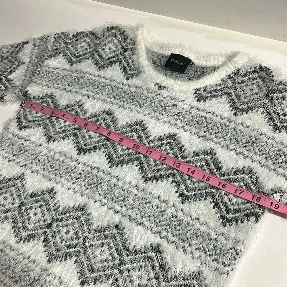 New cozy xs sweater cliche brand fuzzy soft comfortable pattern sweater winter Black - Image 4