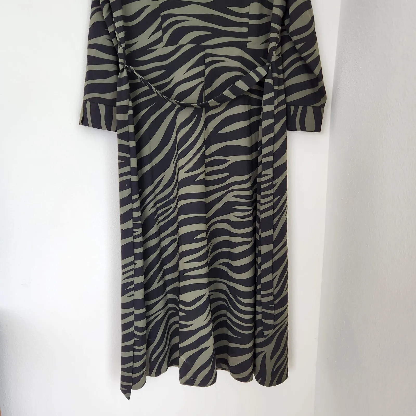 Ann Taylor Factory Green Black Zebra Print Button Front Belted Maxi Shirt Dress - Image 8