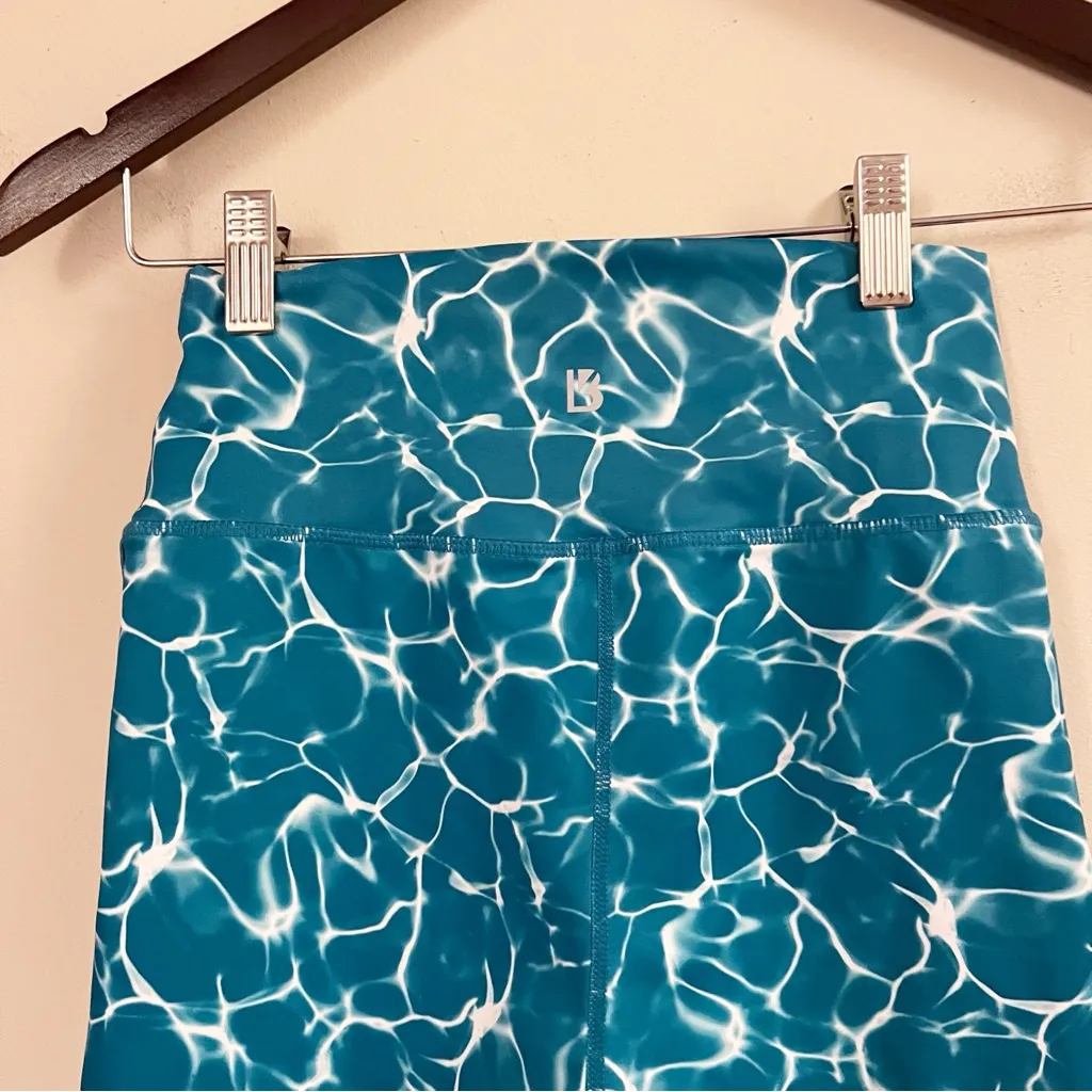 Buffbunny Citrus Shorts in Reflection Print Teal Size Small High Rise Athletic - Image 5