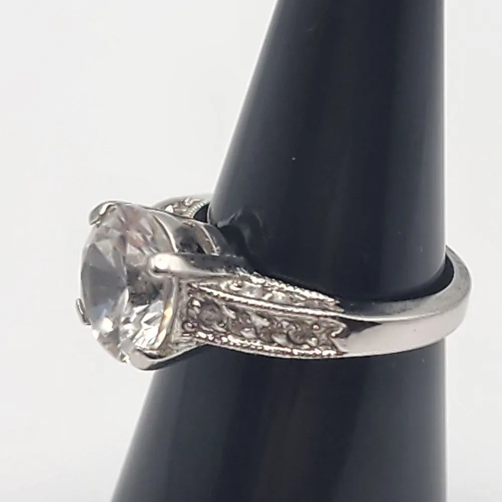 FAS Sterling Silver & Clear CZ Ring (7) Silver - Image 2