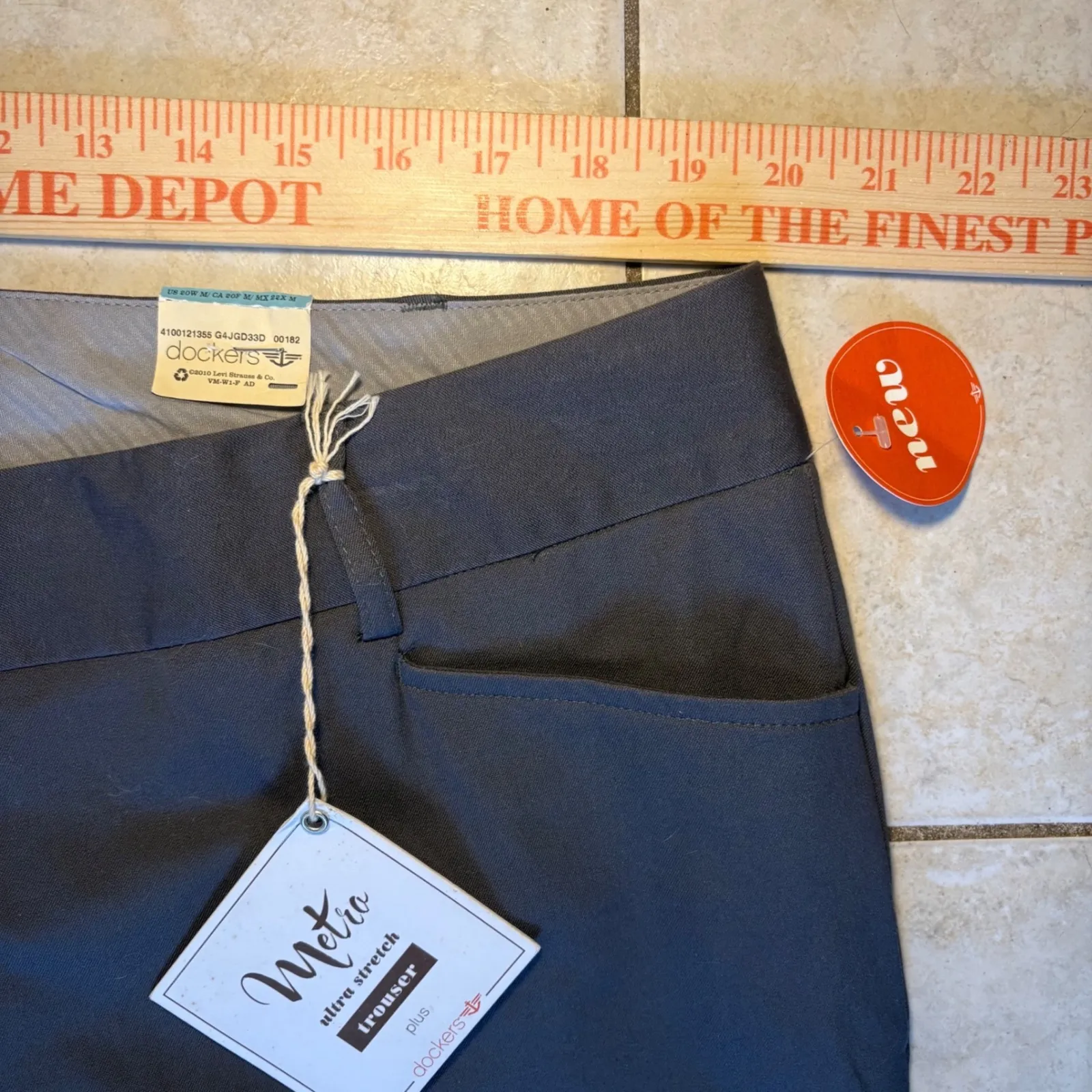 New Dockers Ultra Stretch Trousers Pants Gray Womens 20W M READ - Image 4