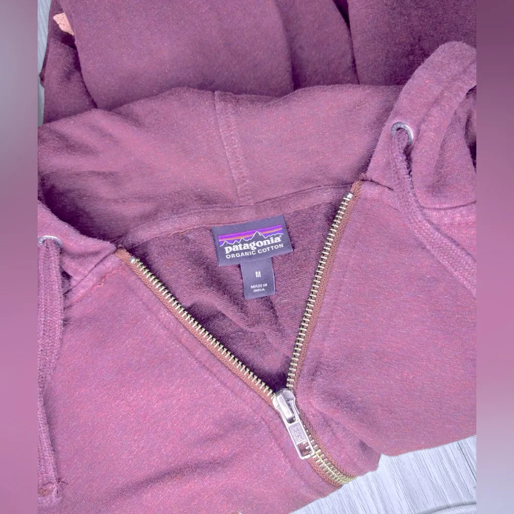 PATAGONIA Women’s Island Embroidered Zip Up Hoodie - Image 8