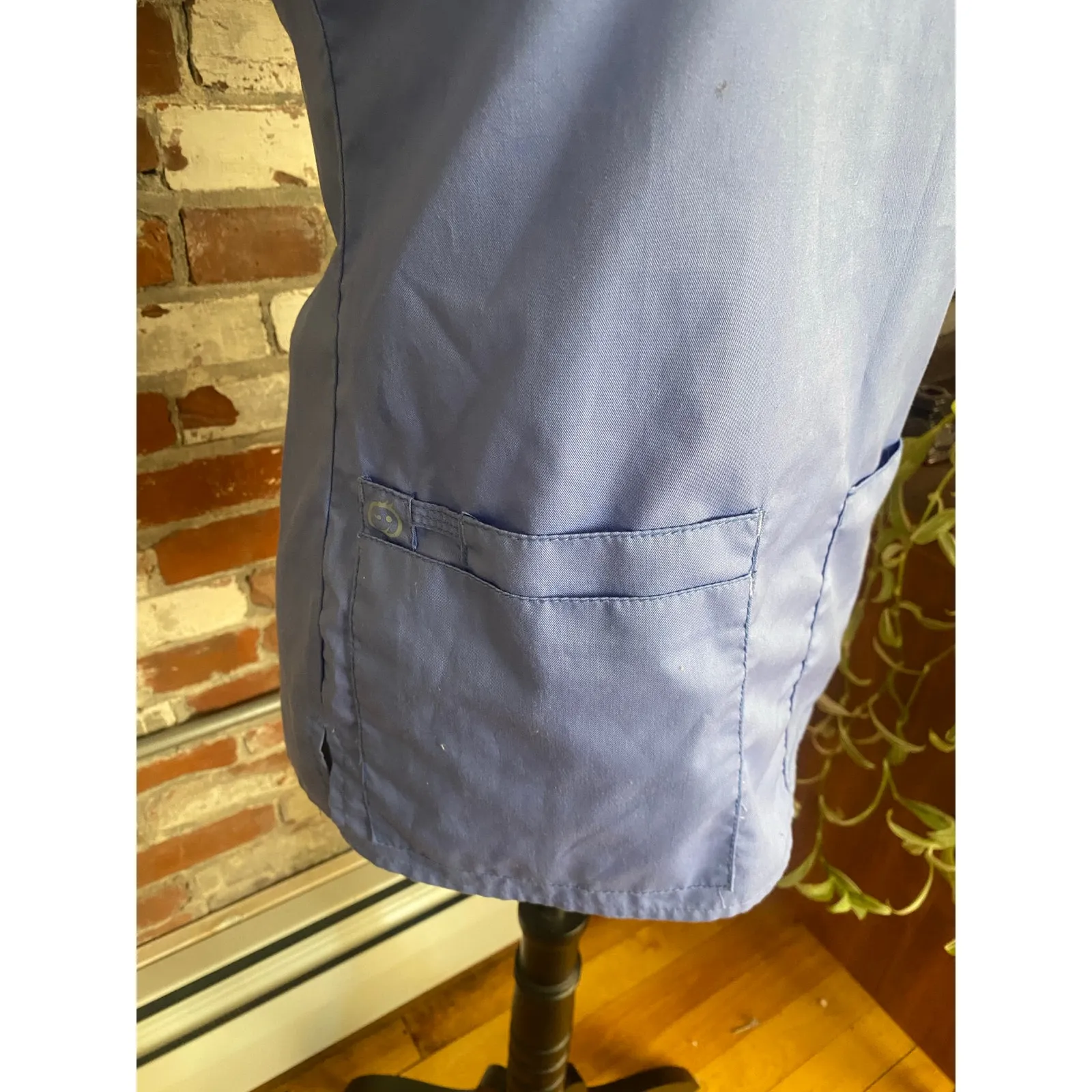 Wonder Work Everyday Durable Stretch Blue Scrub Top XXS - Image 4