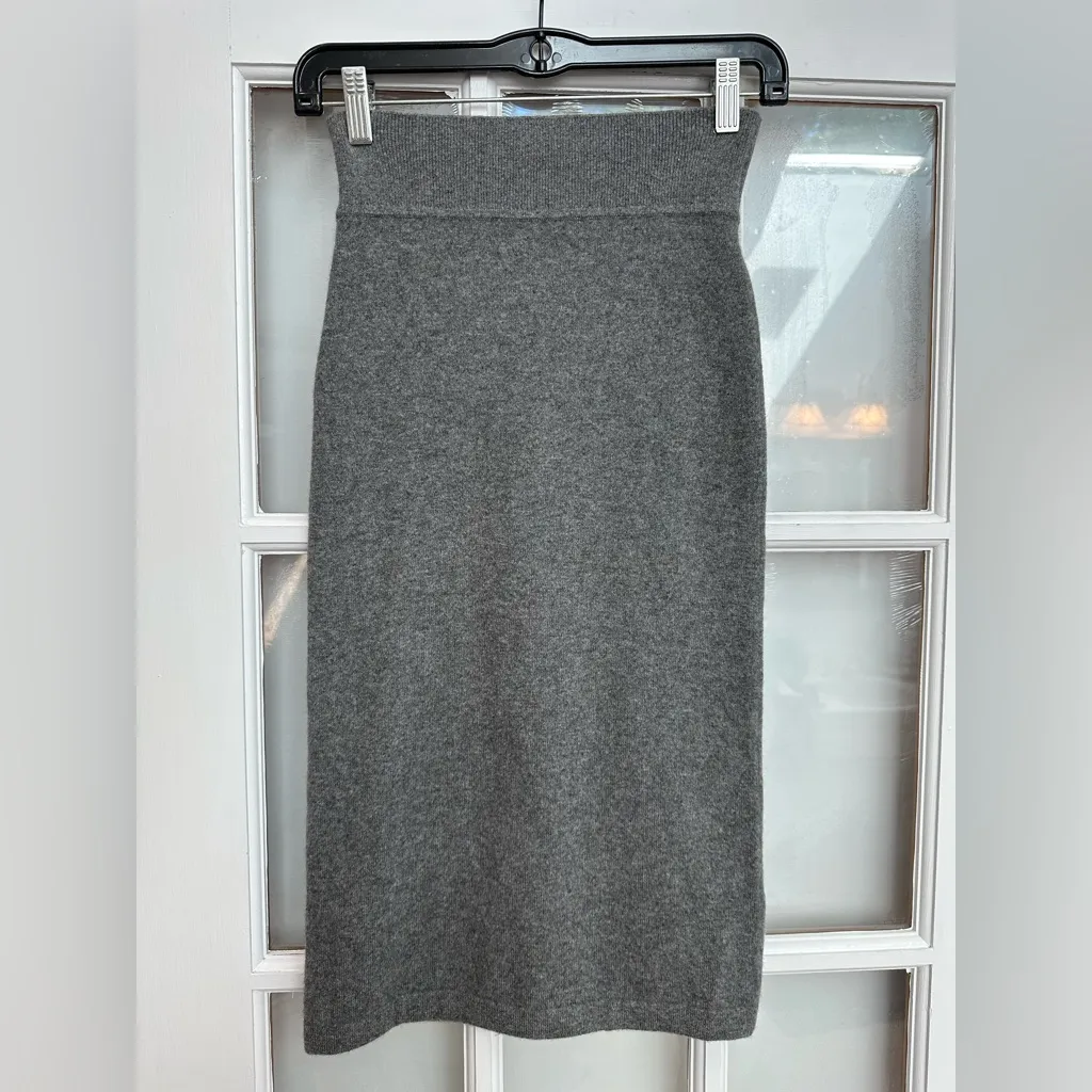 Enza Costa Chic Classic Cashmere Midi Pencil Skirt in Thunder Grey Size XS Gray - Image 6
