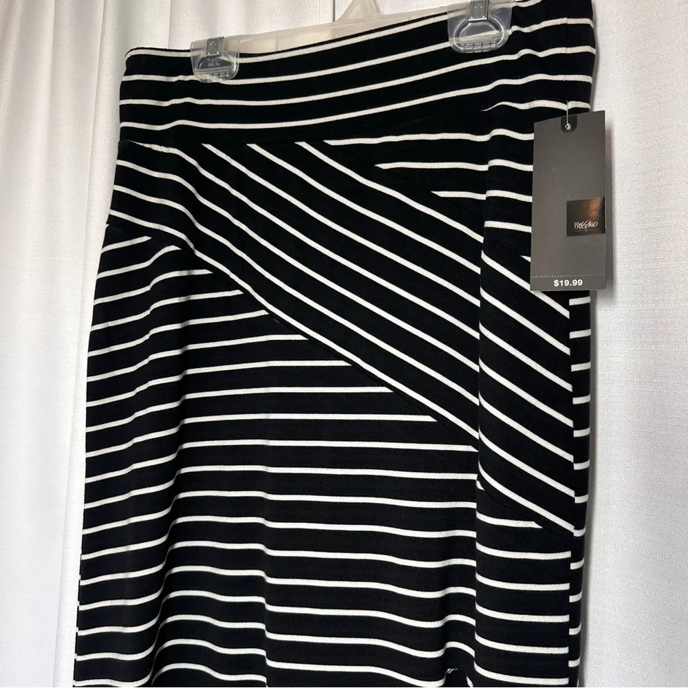 NEW NWT Mossimo Women’s Black Breton Striped Maxi Skirt Side Slit Sz S Nautical - Image 2