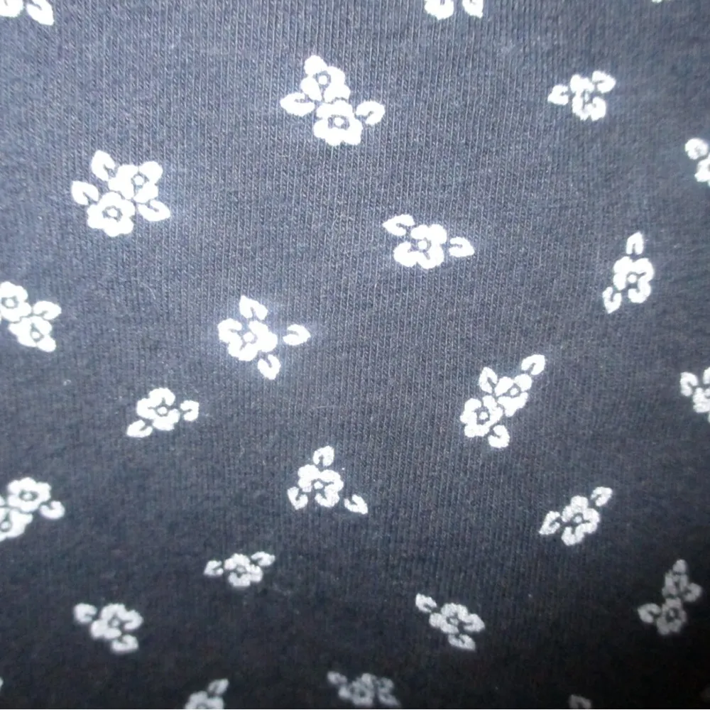 blue flower crossover top - Image 3