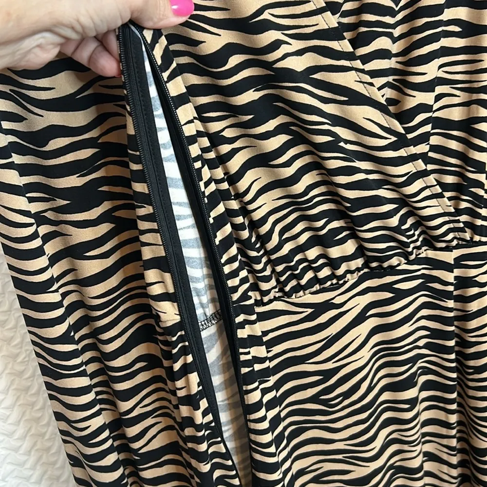 Loft women’s sz 12 Animal Stripes Faux Wrap Dress W/side zipper Tan And Black - Image 7