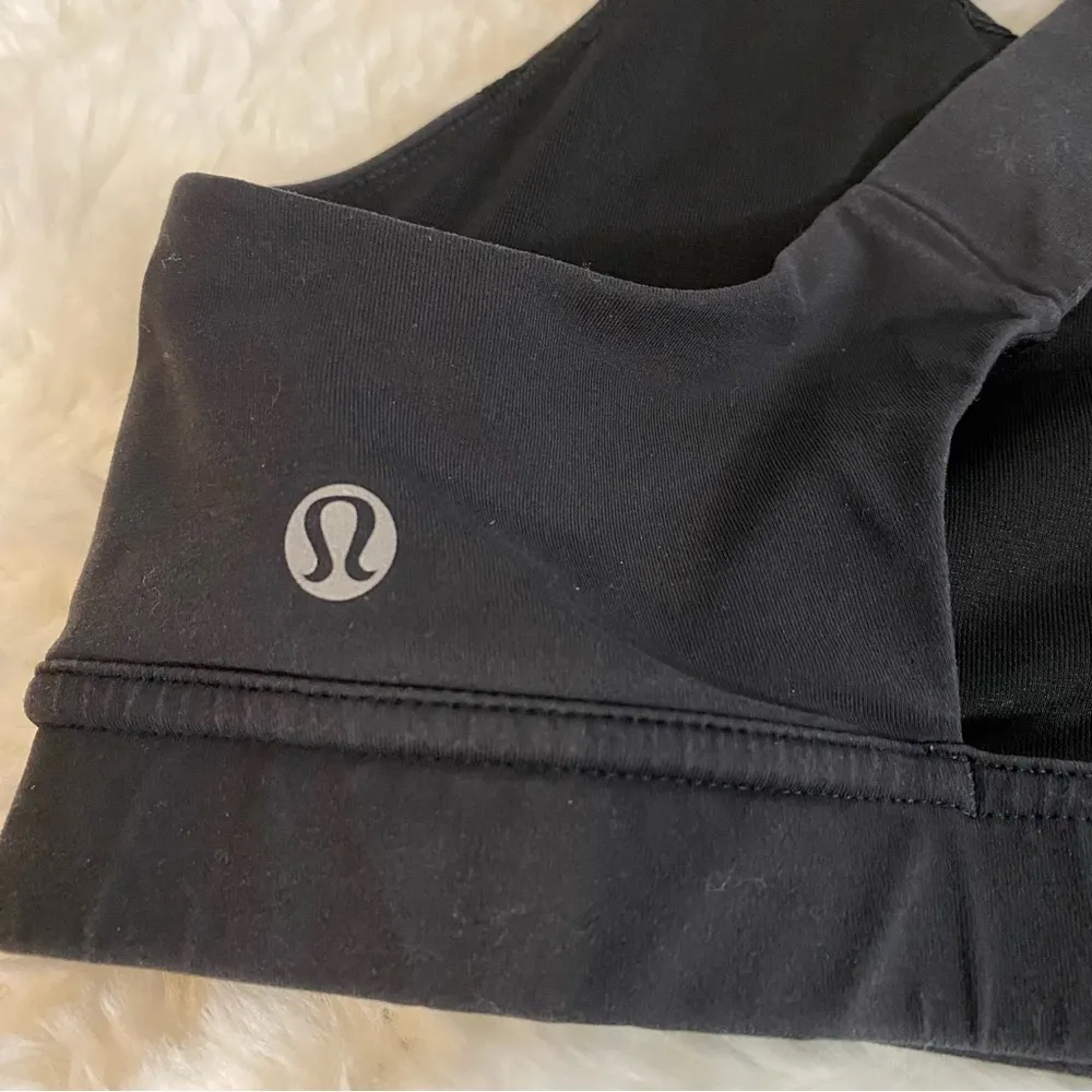 Lululemon Black Yoga Sports Bra Size 10 Medium Large - Image 3