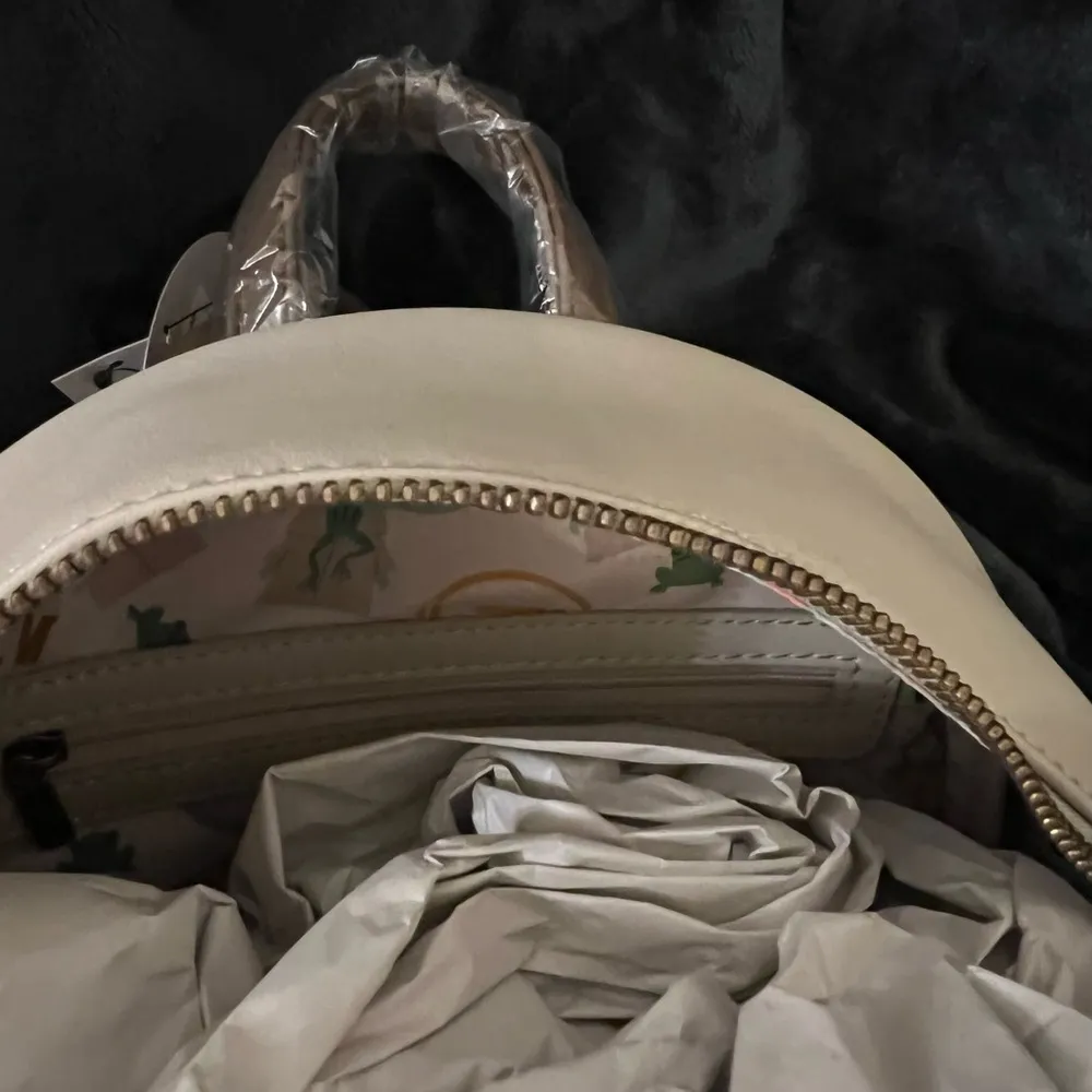 Star Wars Grogu Loungefly Backpack - Image 7