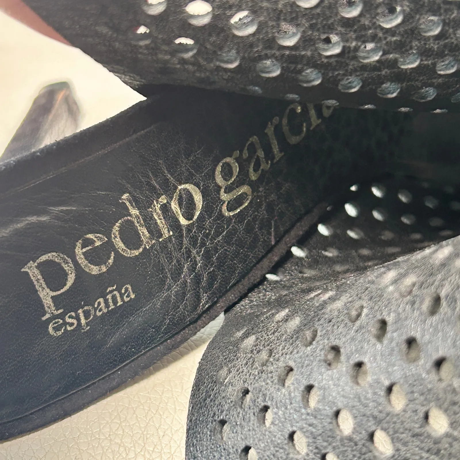 Pedro Garcia Sofia Black Suede Leather Peep Toe Heels‎ Slingback Perforated Sz 9 - Image 10