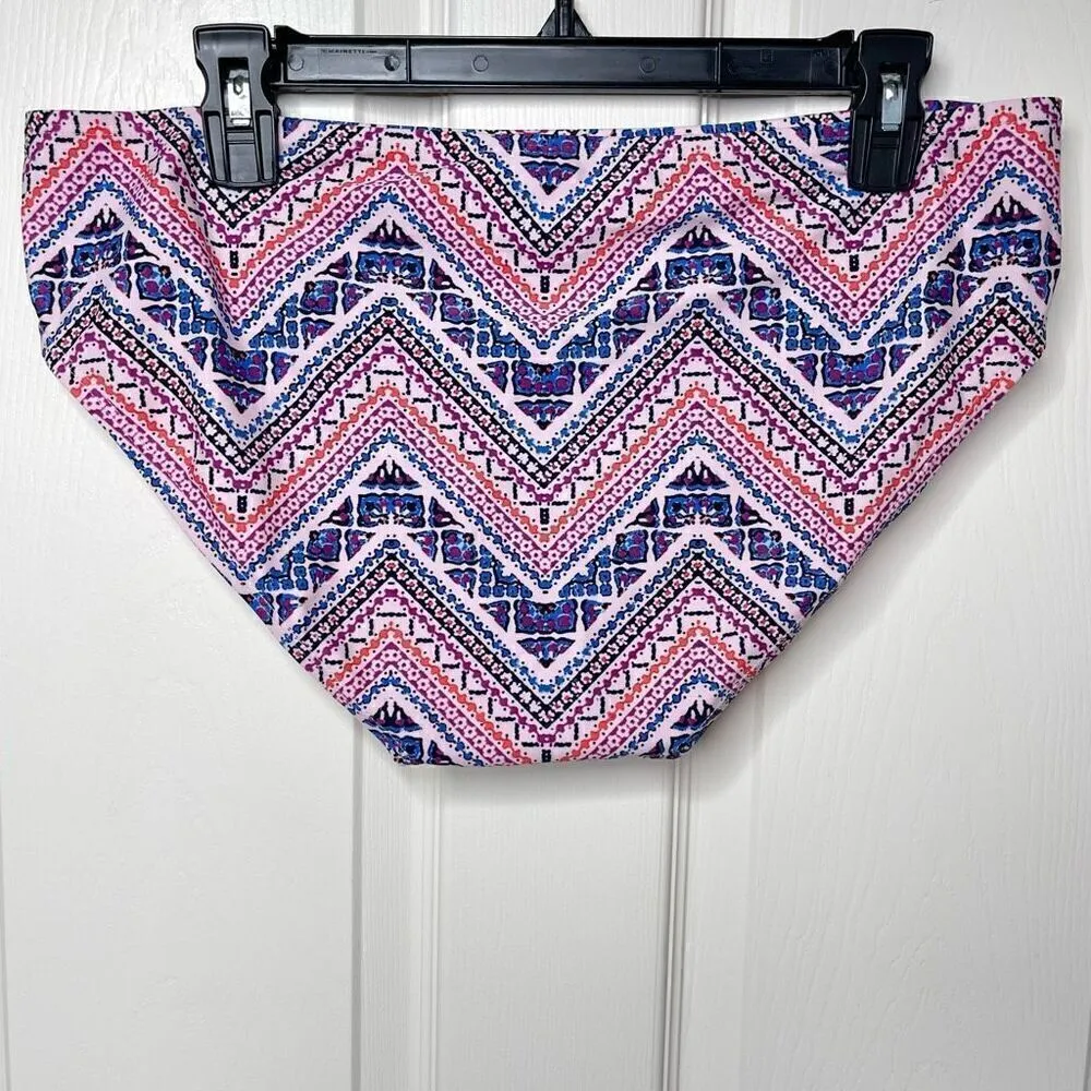 Beach Bump by Motherhood Maternity Tankini Swimsuit Set - Image 10