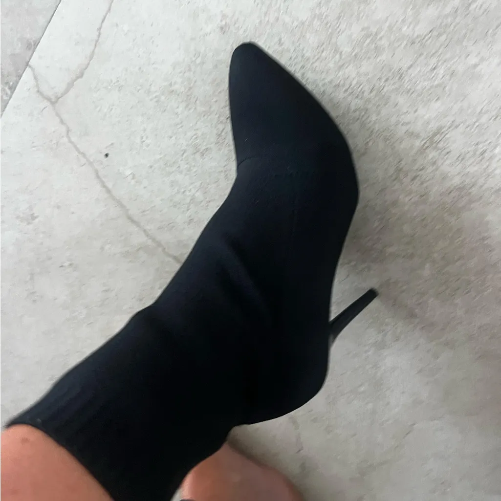 Chic Black Heeled Boots for Women Size 7 - Image 8