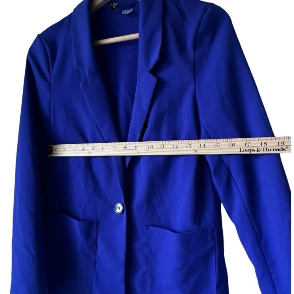 Women's DIVIDED BY H&M Royal blue blazer front pockets button Minimal size 6. - Image 4