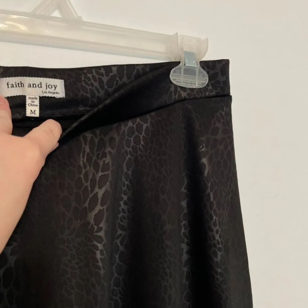 FAITH AND JOY Leopard Animal Print ish Wavy Striped Satin Pull On A-Line Skirt M - Image 6