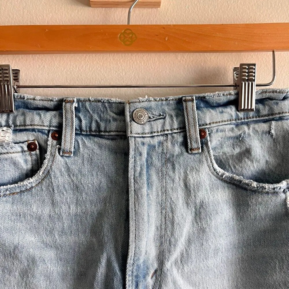 Abercrombie & Fitch The Mom Short High Rise Size 0/25 - Image 5