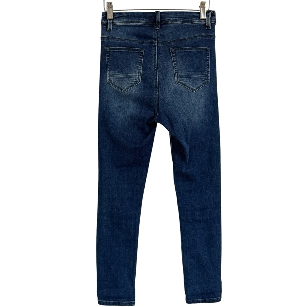 Frank Lyman Design Women's Blue Embellished Crystal Flowers Jeans Size 2 - Image 7