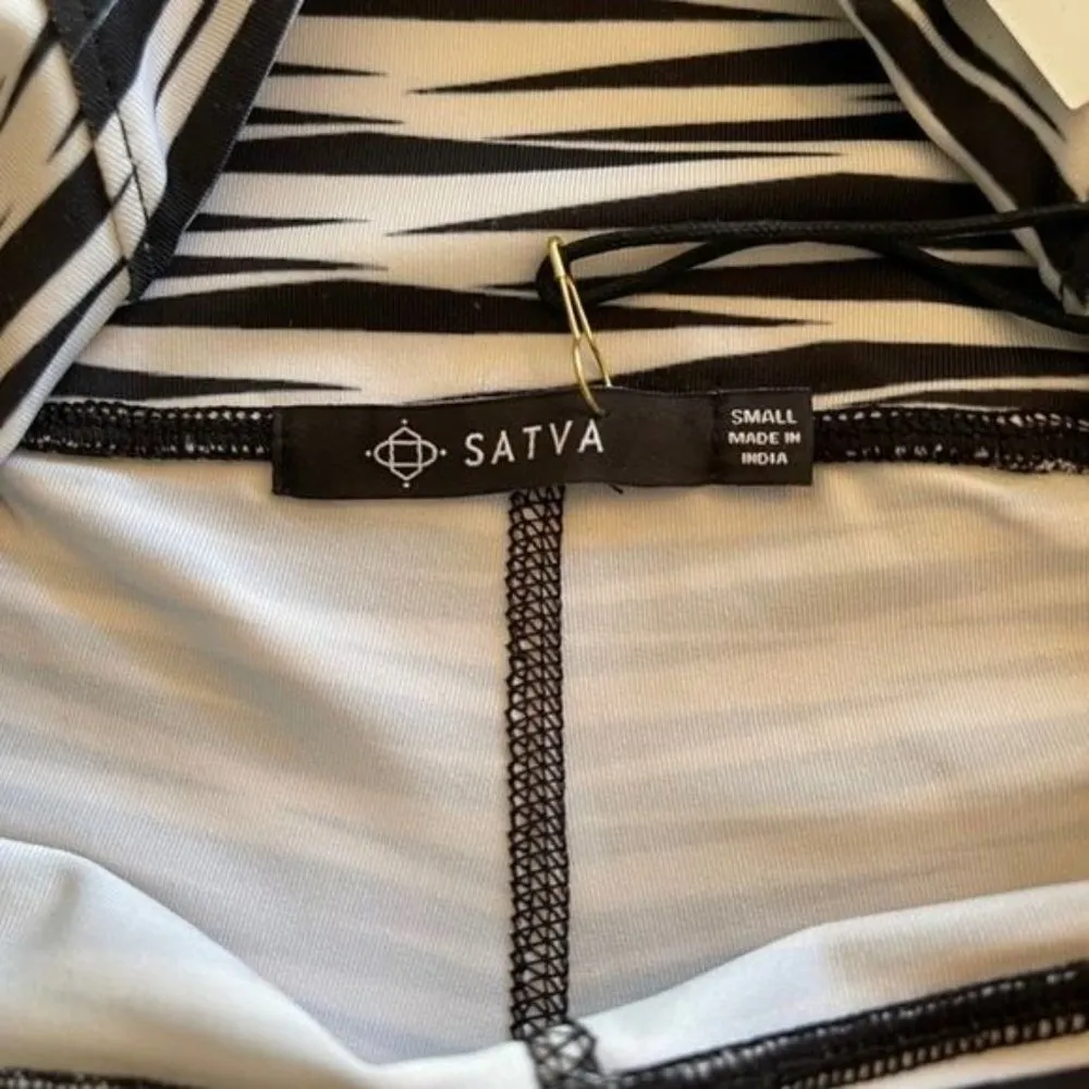 NWT Satva Cassie Capri In Arrow Print - Image 7